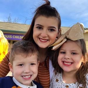 Meet your Posher, Paige